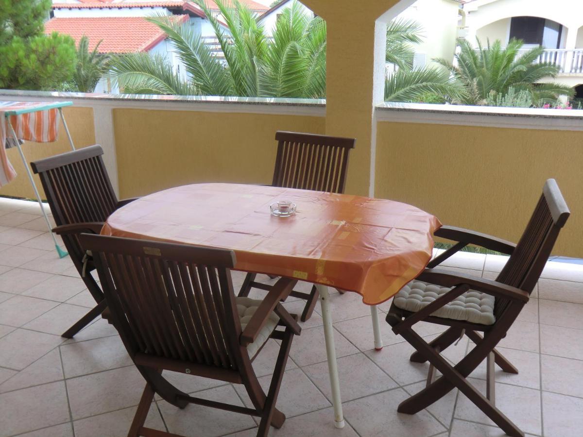 Ferien Haus Evita Auf Insel Vir - Wohnung I Εξωτερικό φωτογραφία