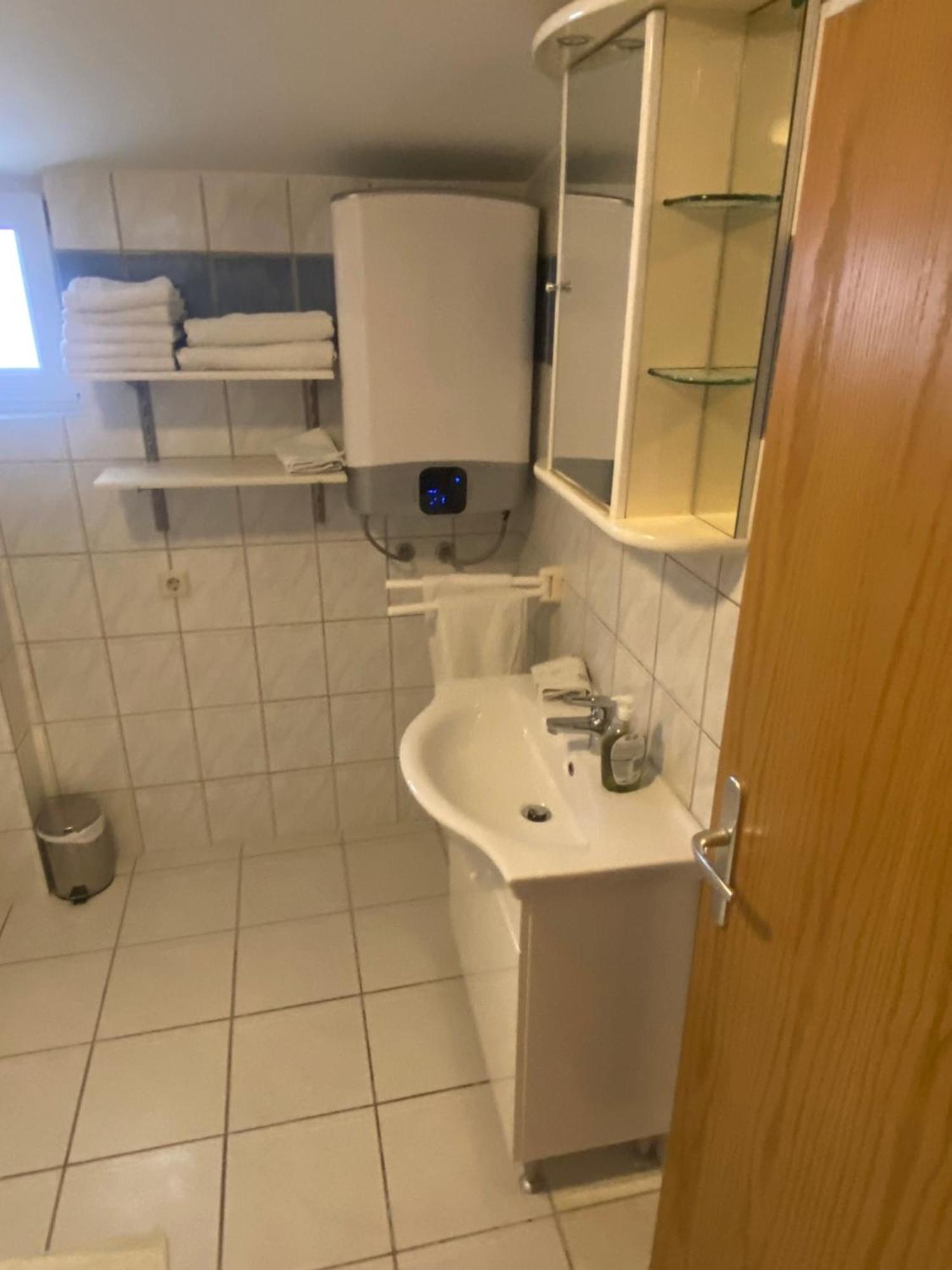 Ferien Haus Evita Auf Insel Vir - Wohnung I Εξωτερικό φωτογραφία